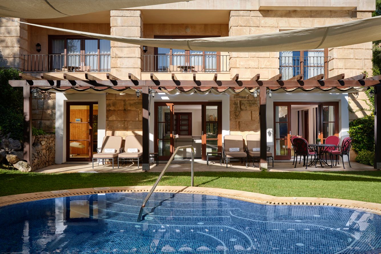 Westin - Castillo Hotel Son Vida